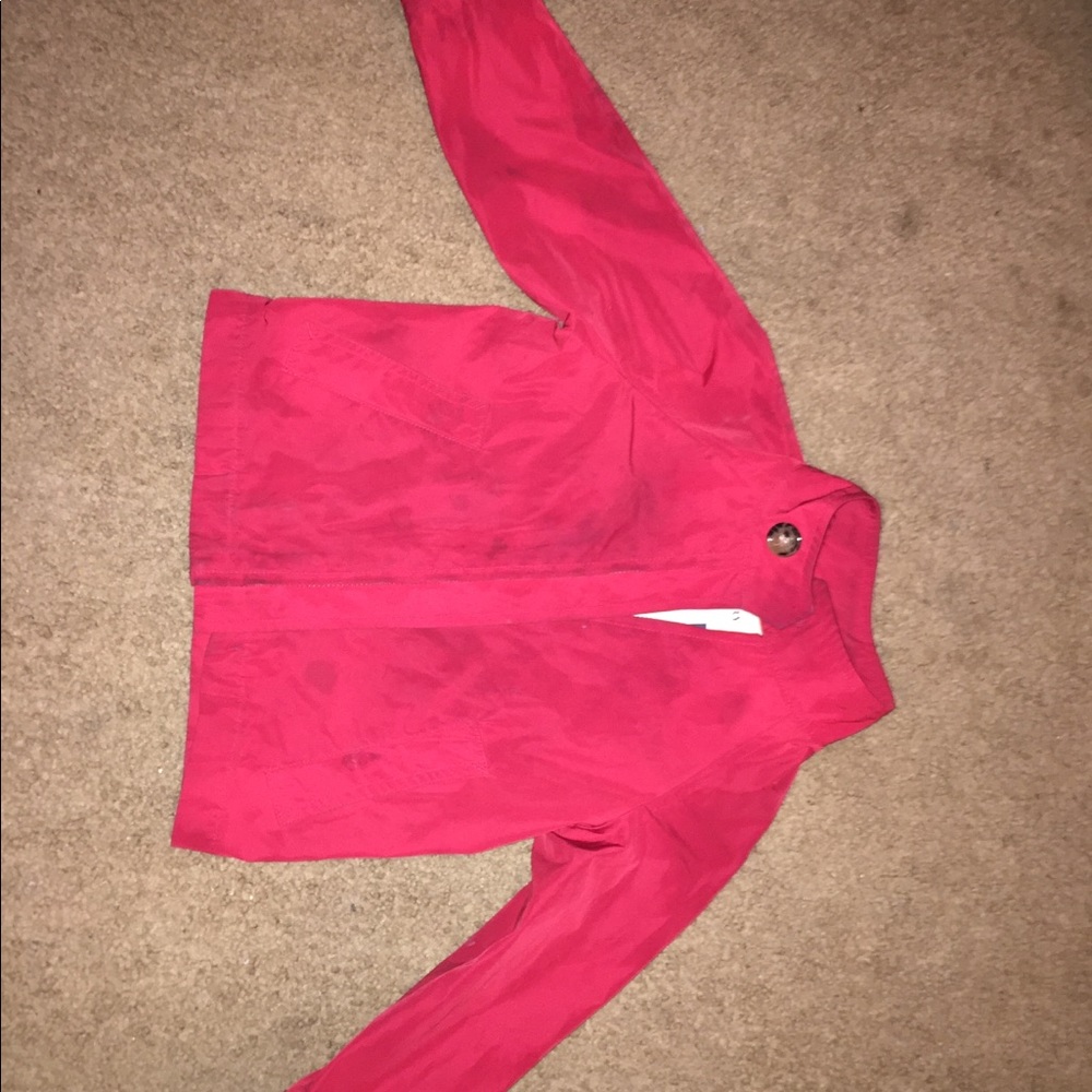 Burberry  Authentic light  jacket size 2Y
